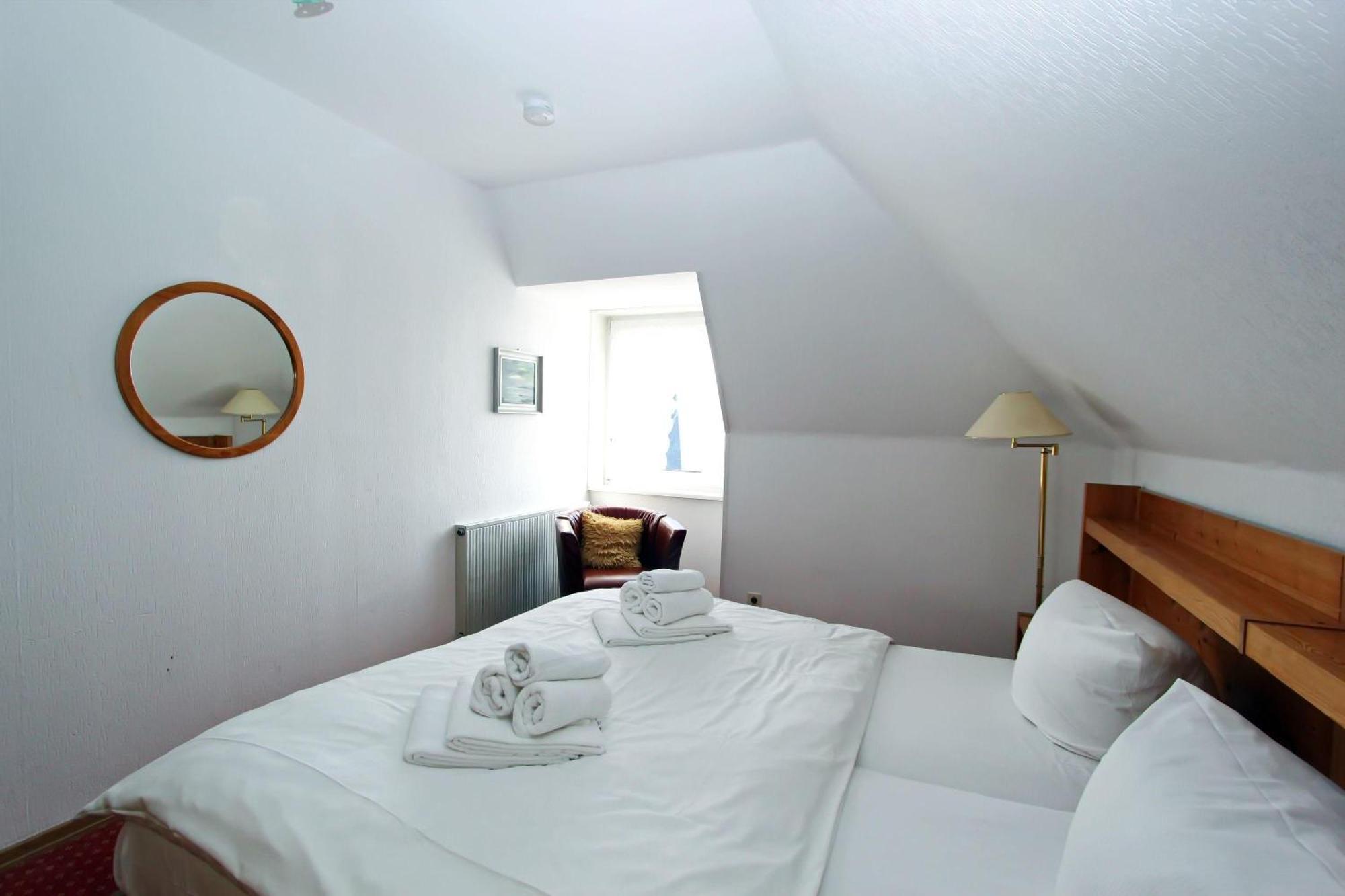 Apartment Ueues-hues-app-1 *